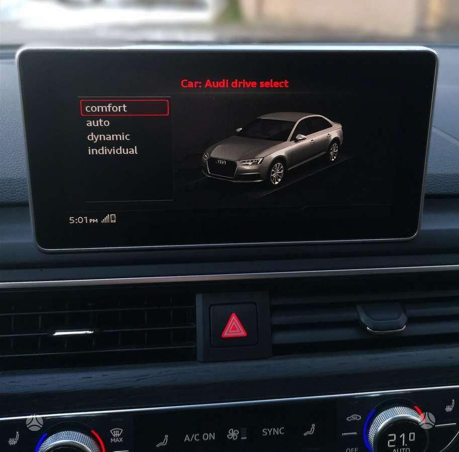 Audi A4, 2.0 l., Седан