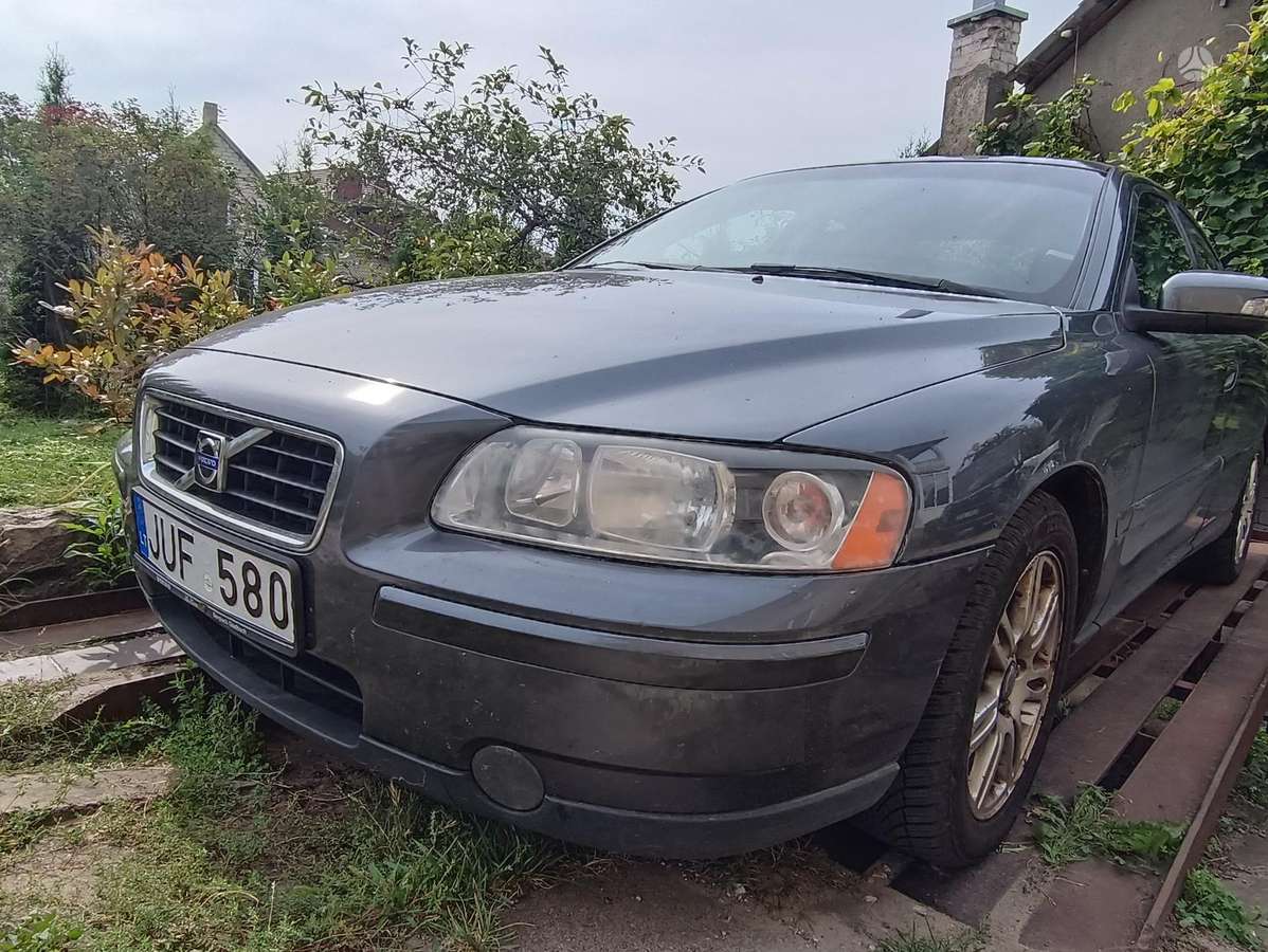 Volvo S60, 2.4 l., Седан