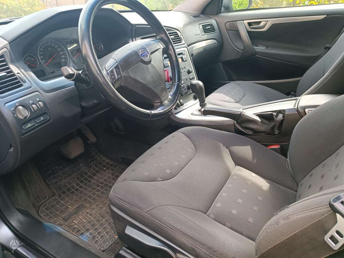 Volvo S60, 2.4 l., Седан