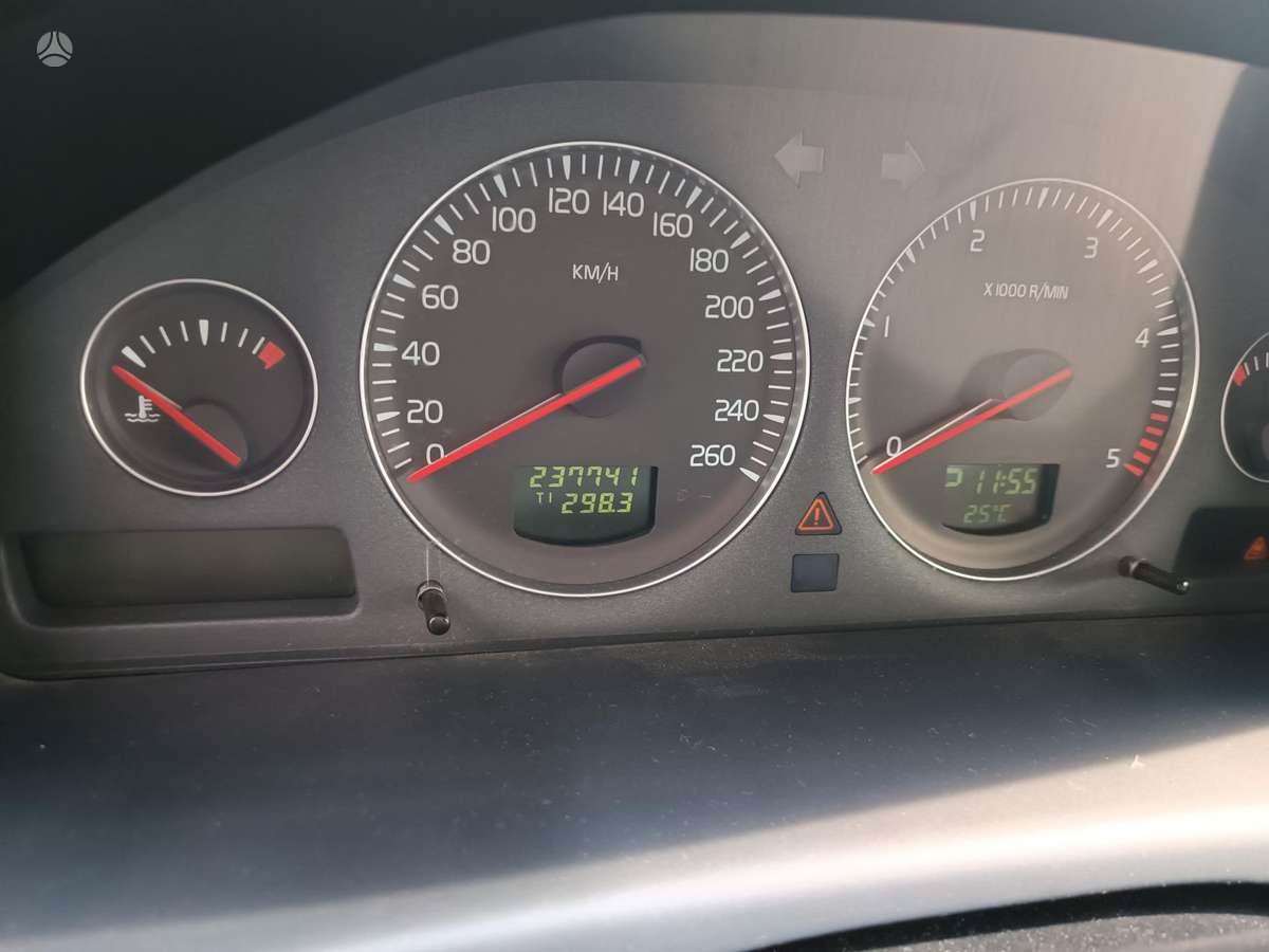 Volvo S60, 2.4 l., Седан