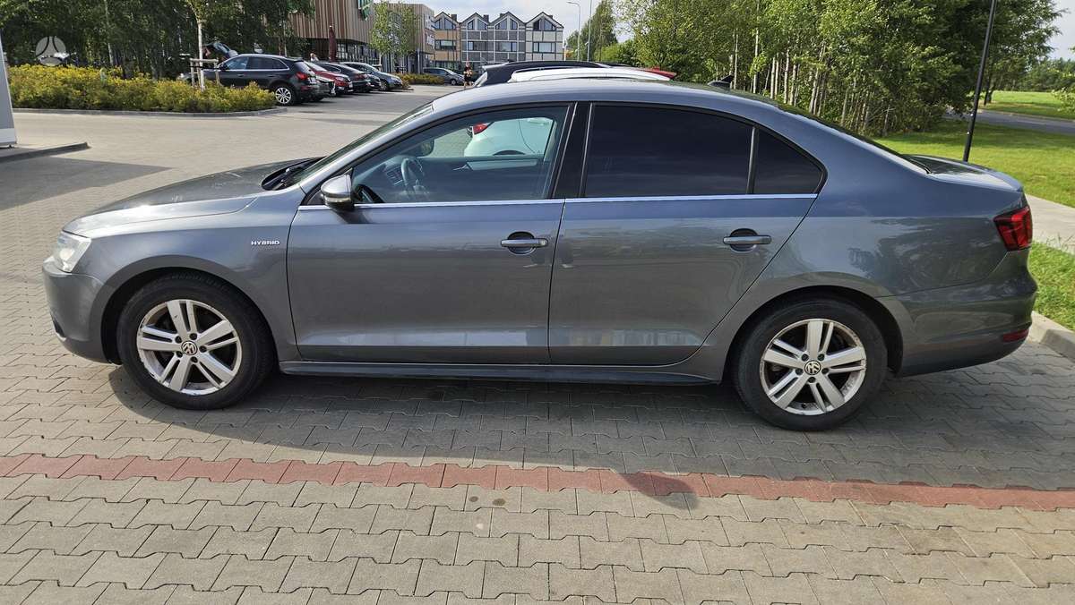 Volkswagen Jetta - 6