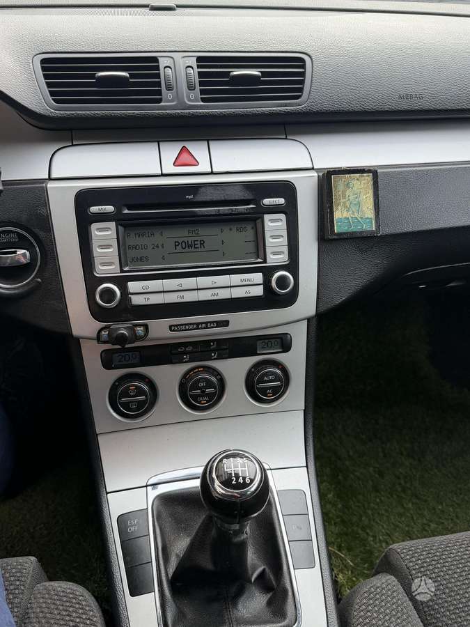 Volkswagen Passat, 2.0 l., Универсал
