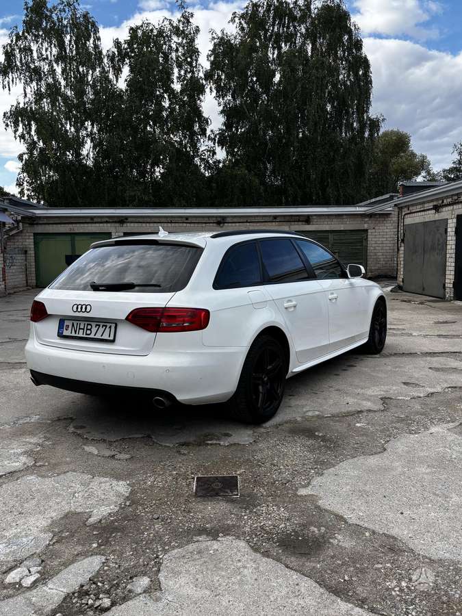 Audi A4, 2.7 l., Универсал
