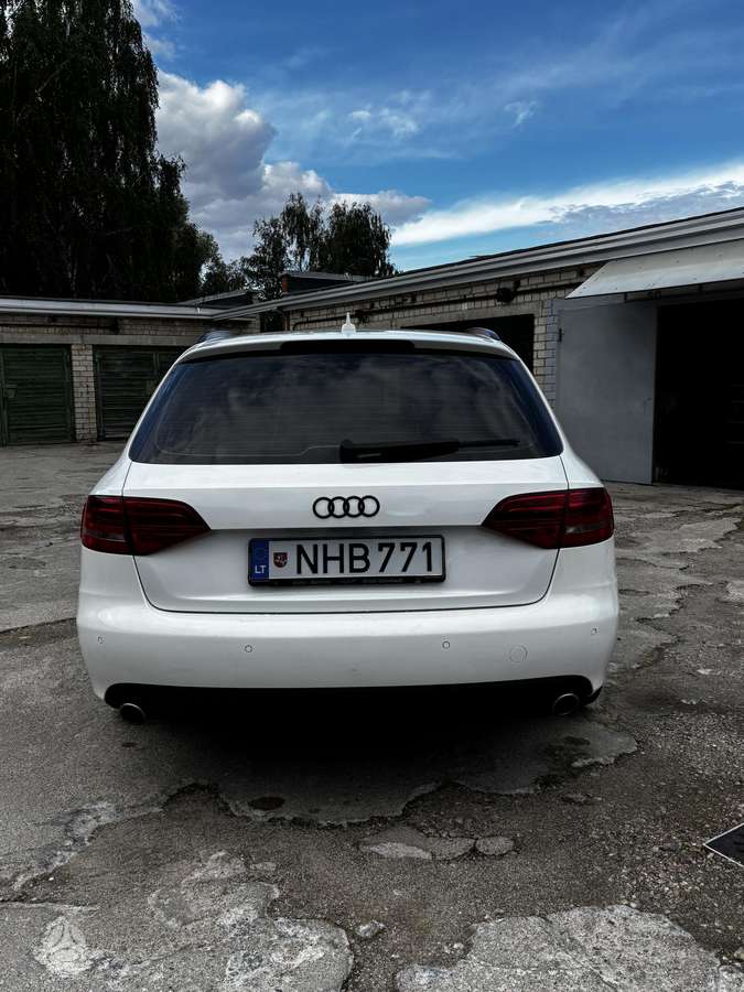 Audi A4, 2.7 l., universalas