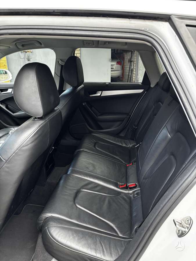 Audi A4, 2.7 l., universalas
