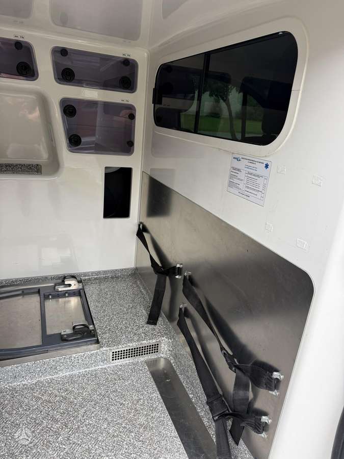 Renault Trafic - 7