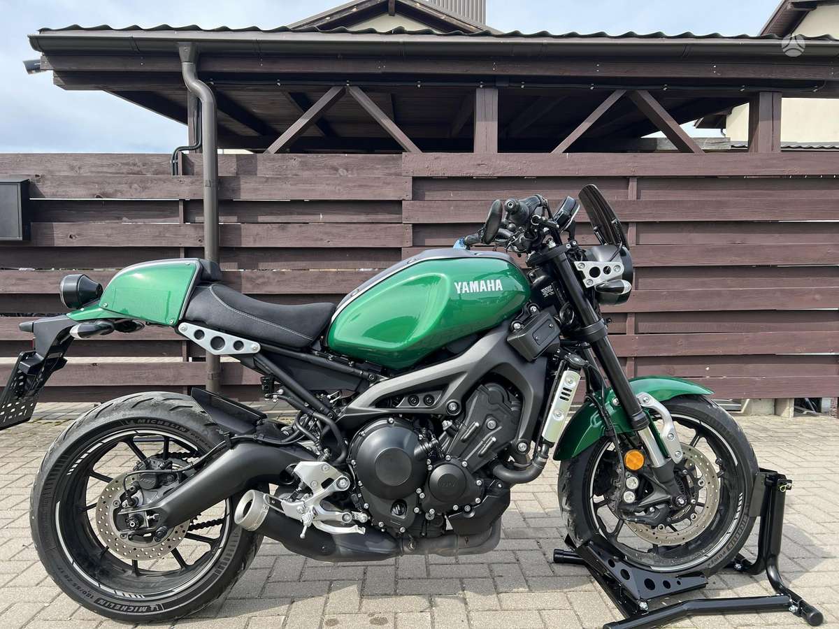 Yamaha XSR 900cc, street / classic