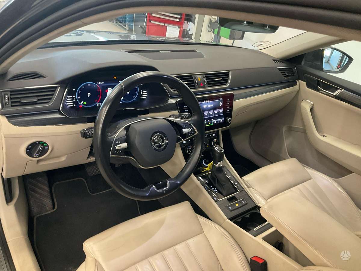 Skoda Superb, 2.0 l., Универсал