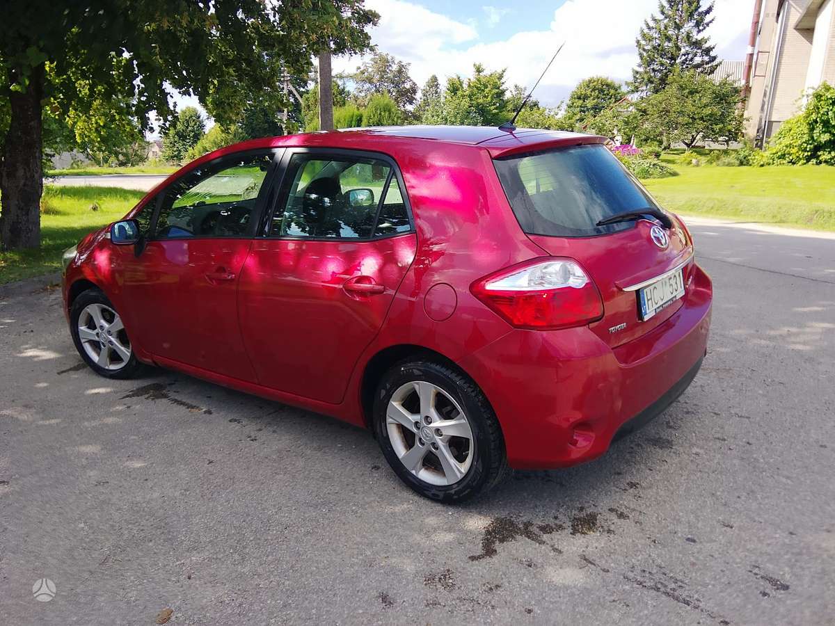 Toyota Auris, 2.0 l., Хэтчбек