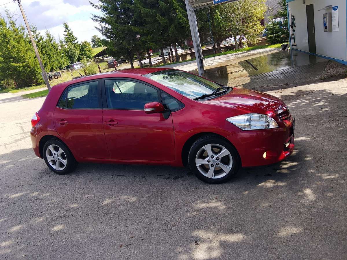 Toyota Auris, 2.0 l., Хэтчбек