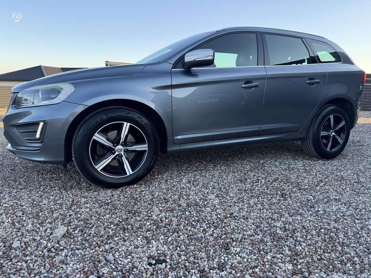 Volvo XC60, 2.0 l., off-road / crossover