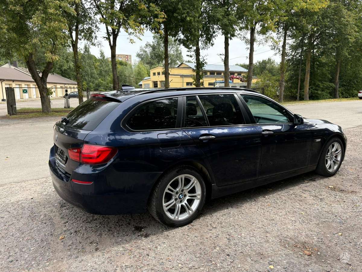 BMW 525, 3.0 l., Универсал