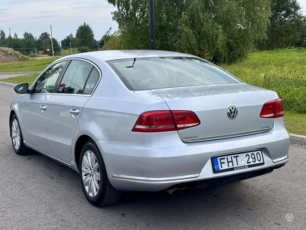Volkswagen Passat - 3
