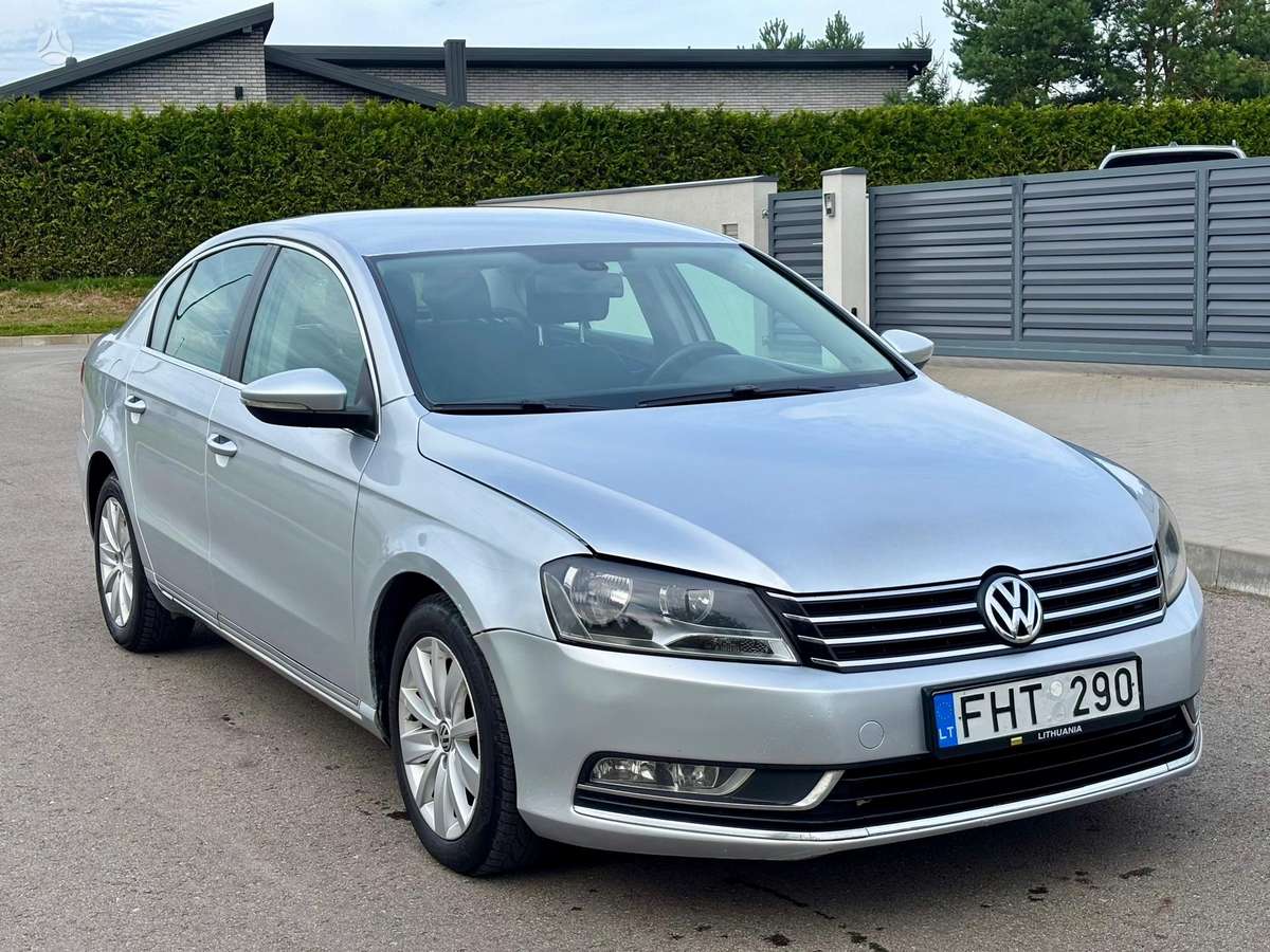 Volkswagen Passat - 10