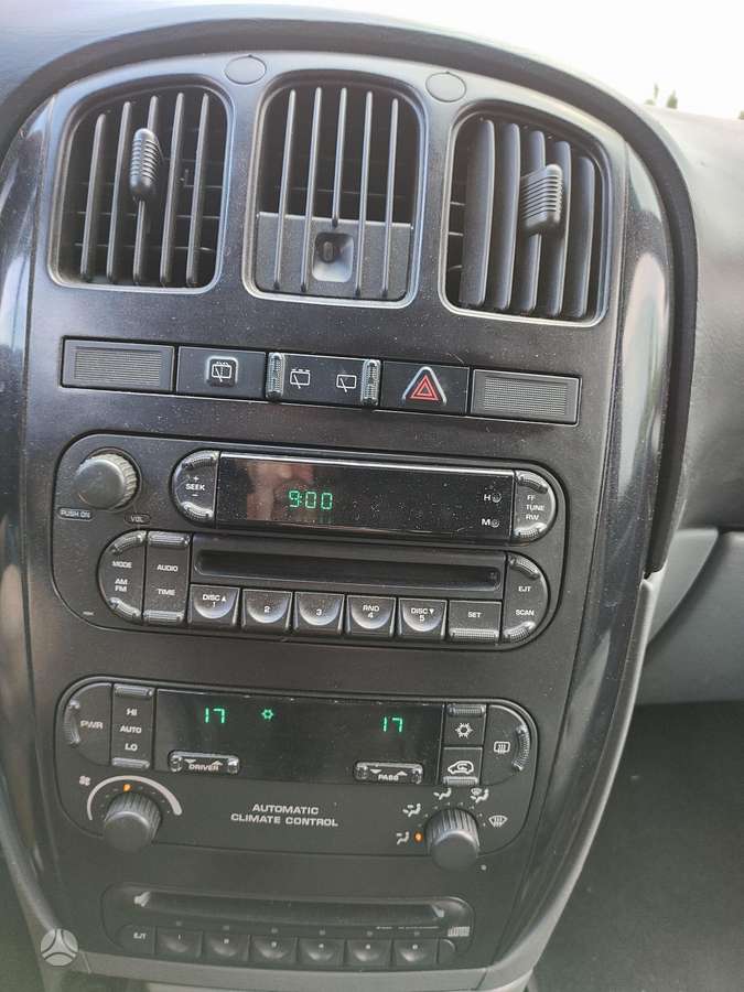 Chrysler Voyager, 2.8 l., Минивэн