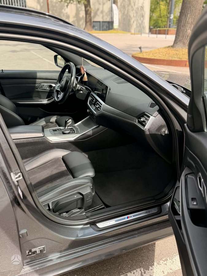 BMW 320, 2.0 l., Универсал