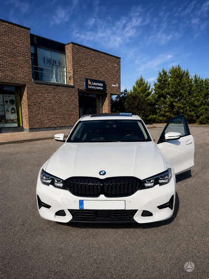 BMW 320, 2.0 l., Седан