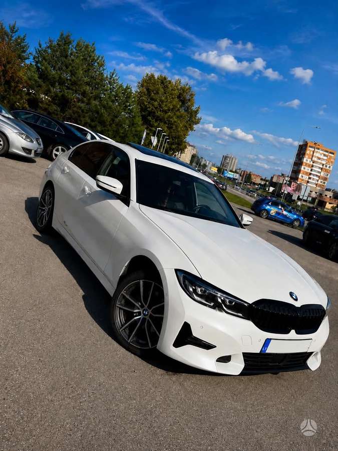 BMW 320, 2.0 l., Седан