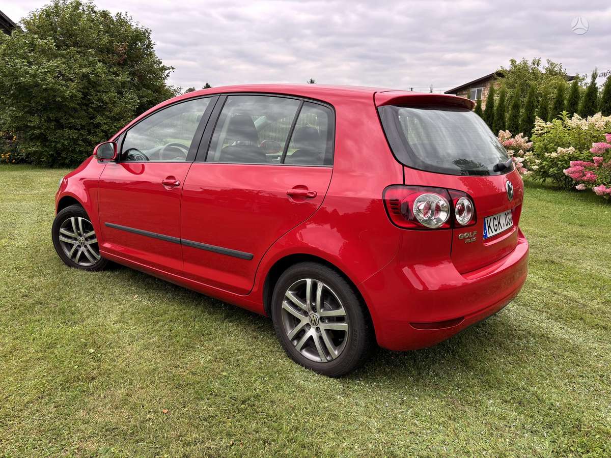 Volkswagen Golf Plus, 1.2 l., Минивэн