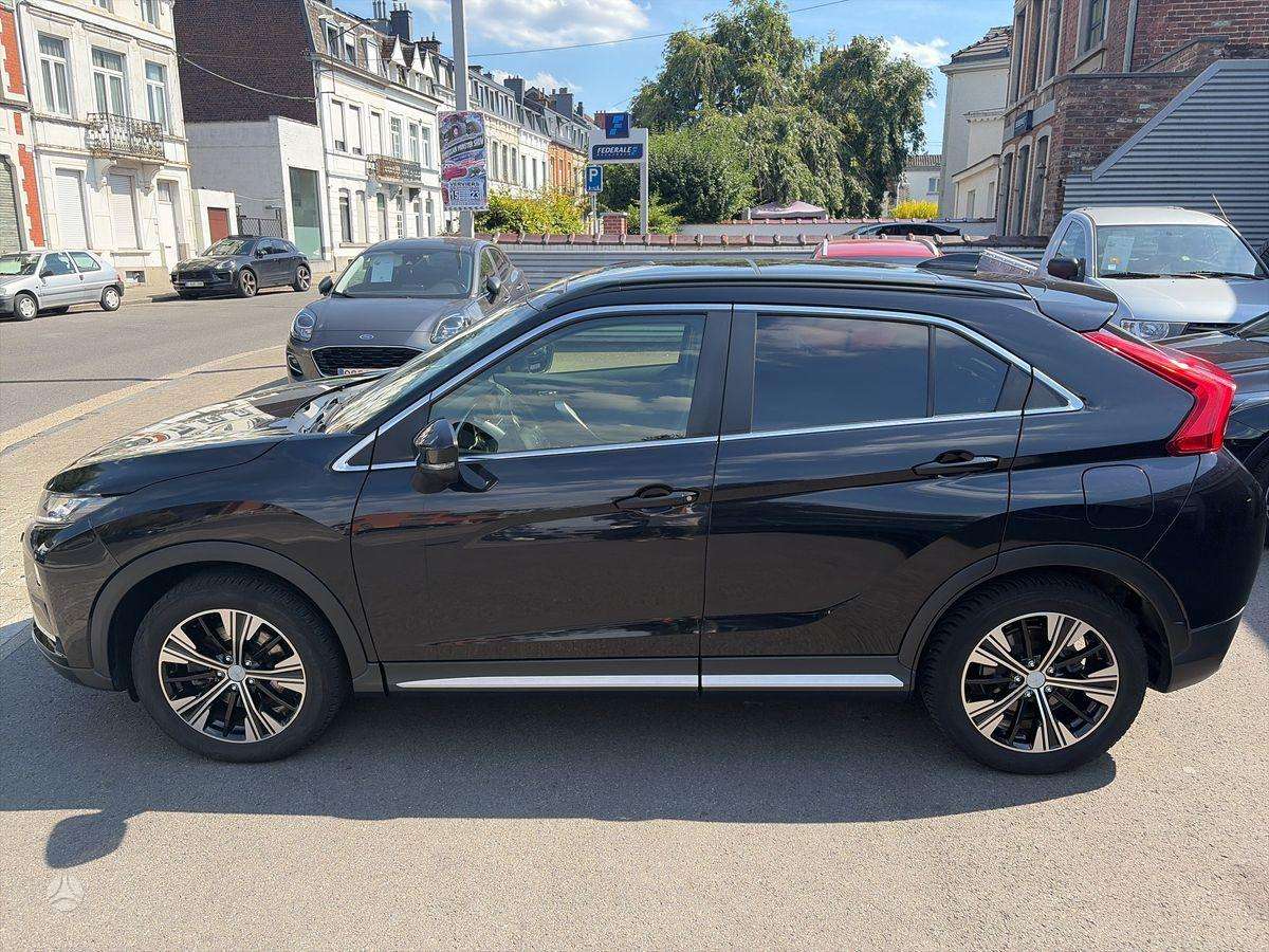 Mitsubishi Eclipse Cross, 1.5 l., Внедорожник / Кроссовер