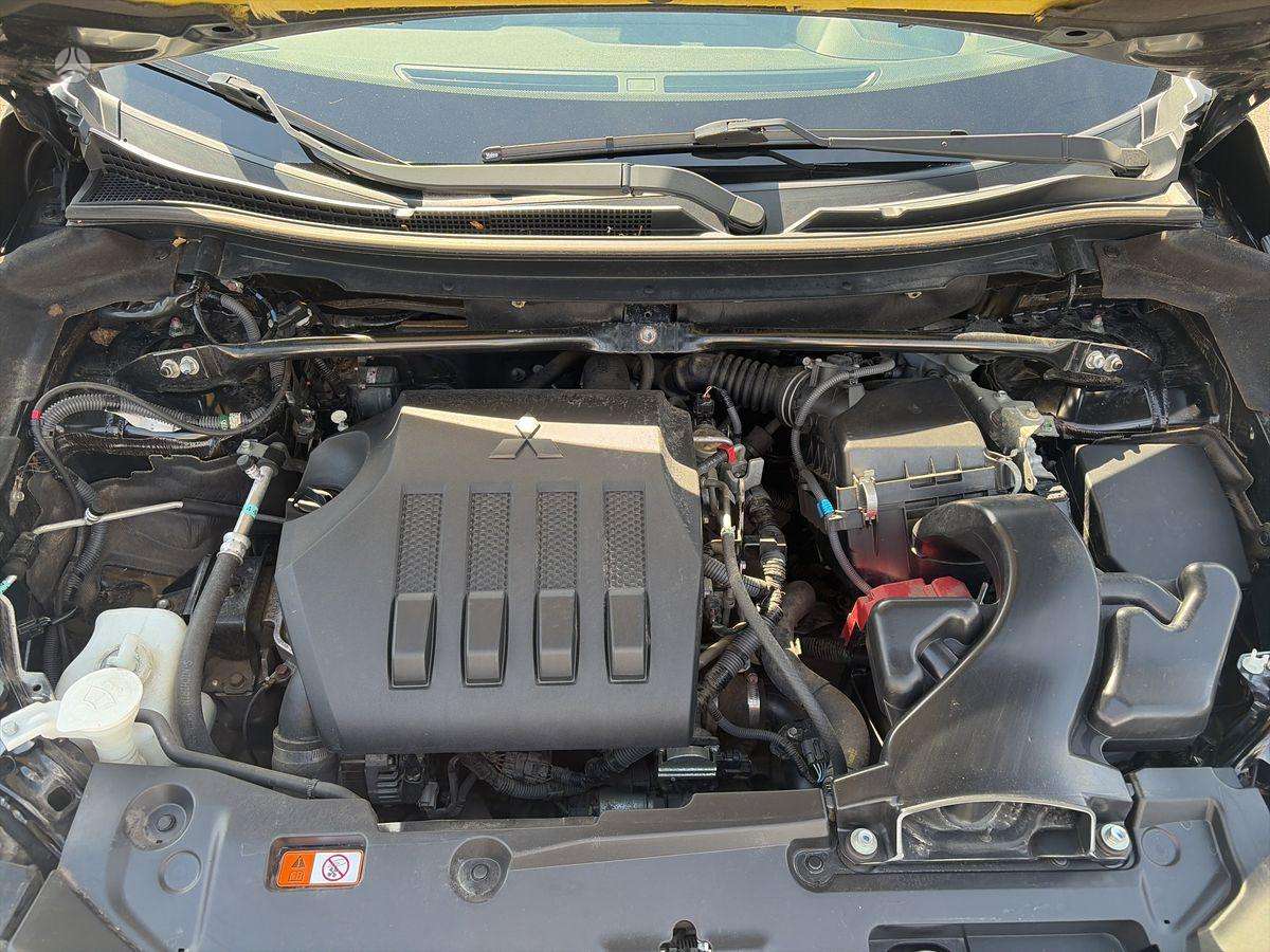 Mitsubishi Eclipse Cross, 1.5 l., Внедорожник / Кроссовер