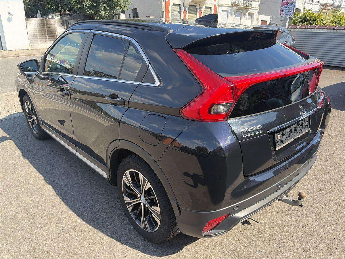 Mitsubishi Eclipse Cross, 1.5 l., Внедорожник / Кроссовер