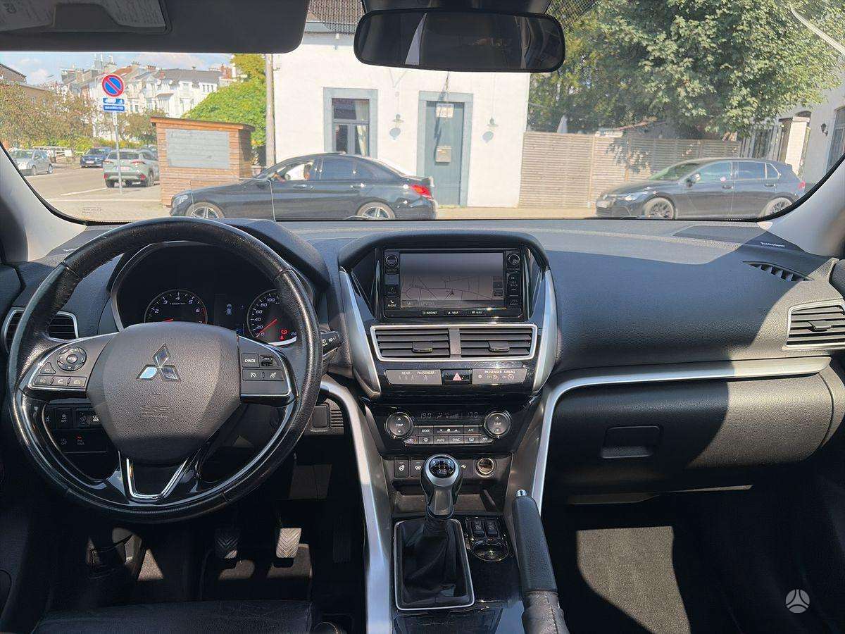 Mitsubishi Eclipse Cross, 1.5 l., Внедорожник / Кроссовер