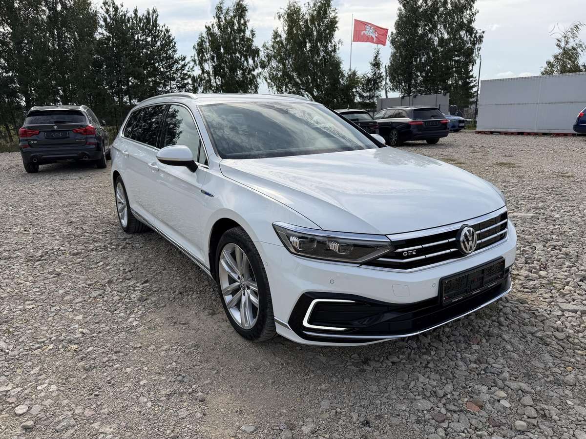 Volkswagen Passat - 3