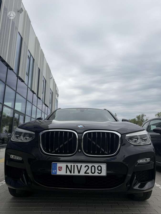 BMW X4 - 1