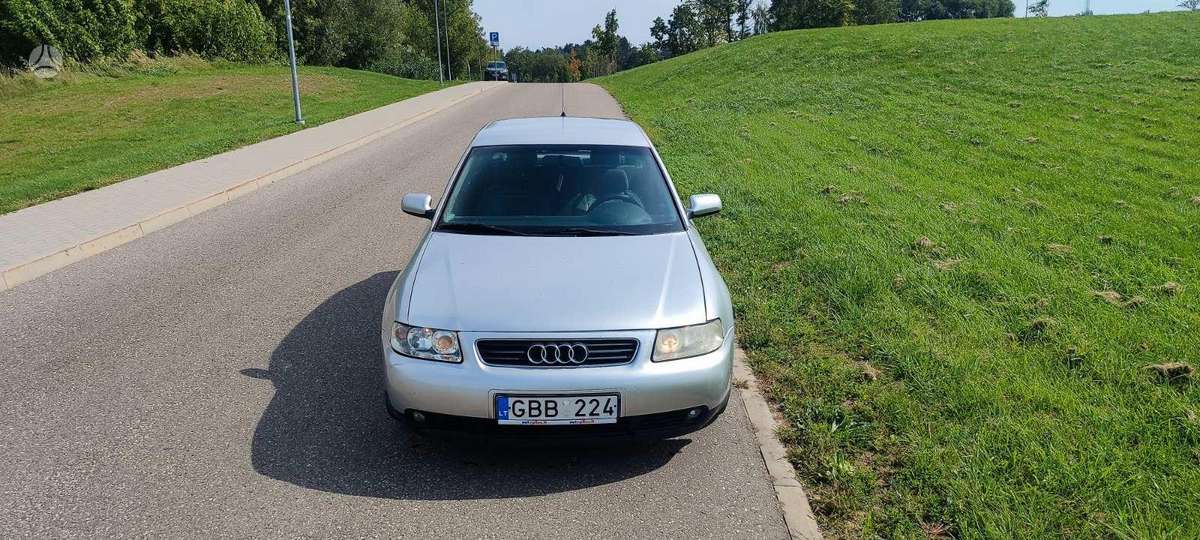 Audi A3, 1.6 l., Хэтчбек