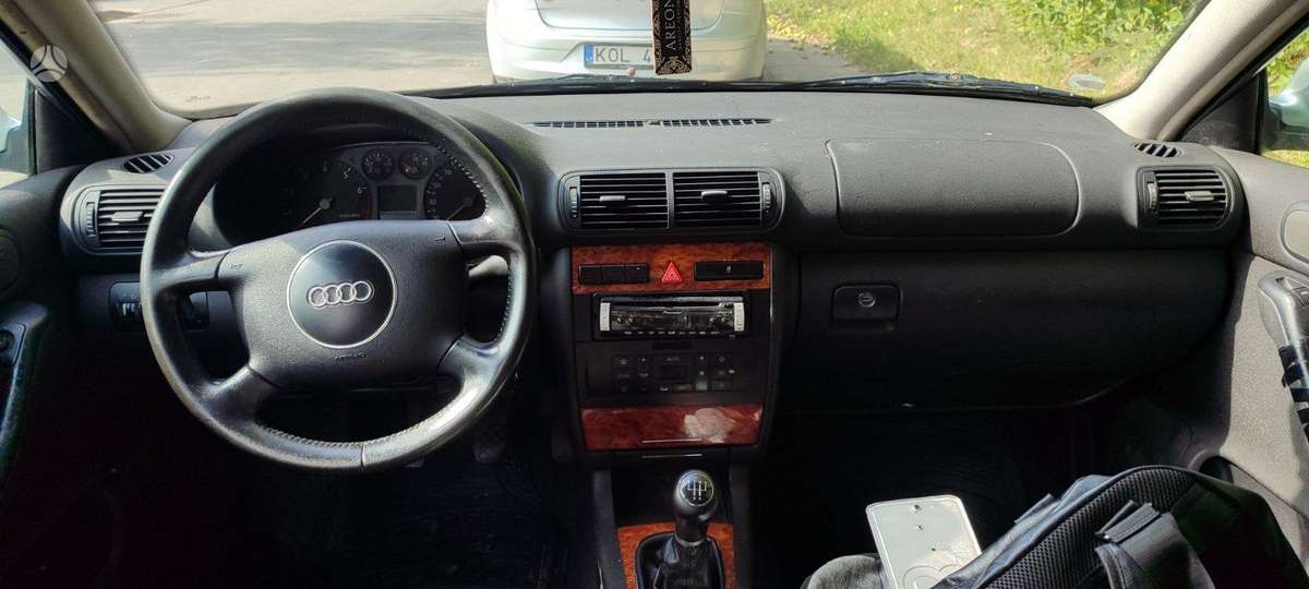 Audi A3, 1.6 l., Хэтчбек