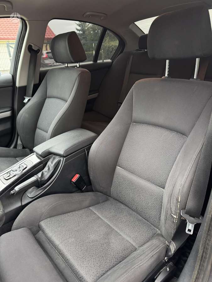 BMW 325, 2.5 l., Седан