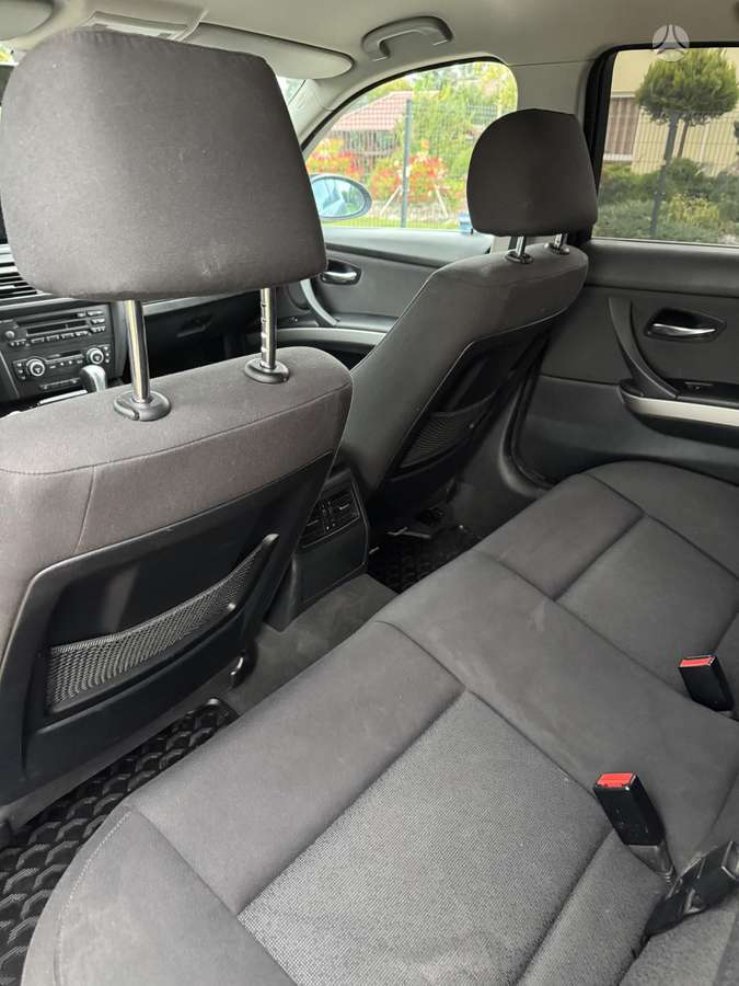 BMW 325, 2.5 l., Седан