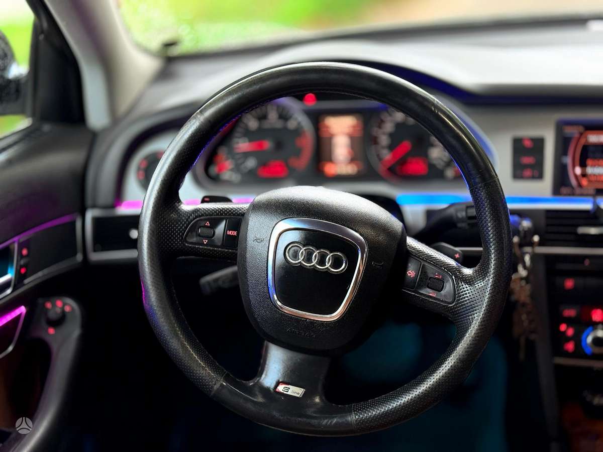 Audi A6, 3.0 l., Седан