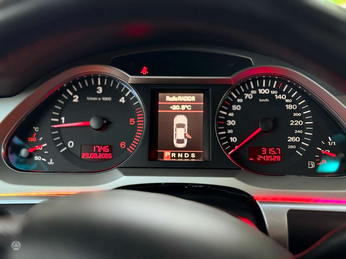 Audi A6, 3.0 l., Седан