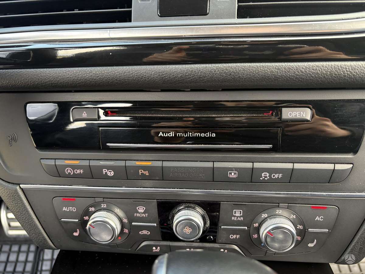 Audi A6, 3.0 l., Седан