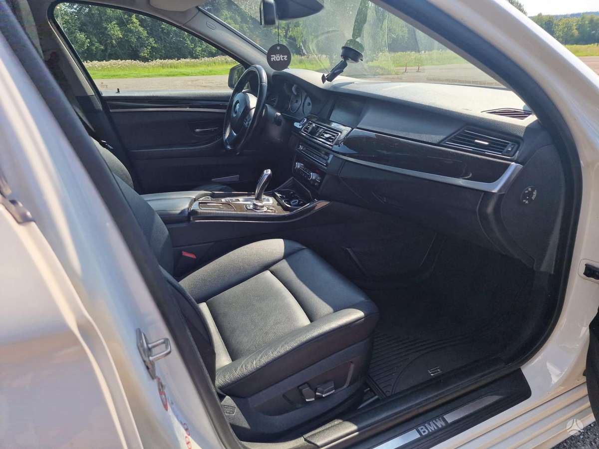 BMW 520, 2.0 l., Универсал