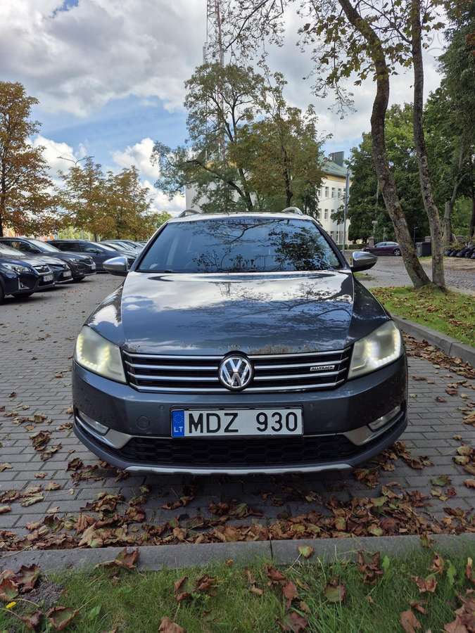 Volkswagen Passat Alltrack - 1