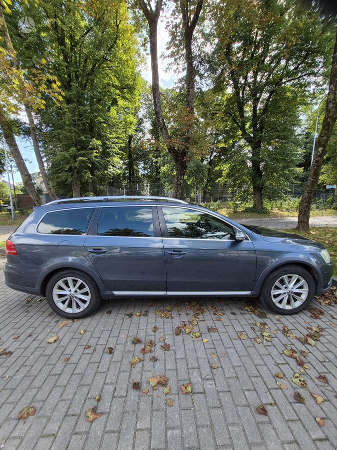 Volkswagen Passat Alltrack - 5
