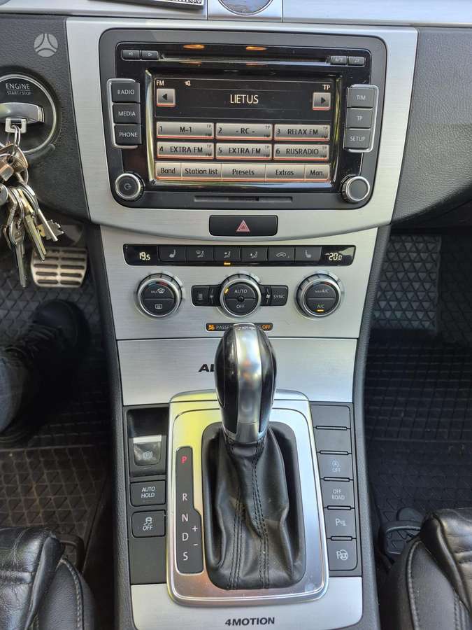 Volkswagen Passat Alltrack - 8