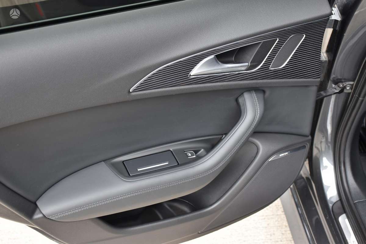 Audi A6, 3.0 l., wagon