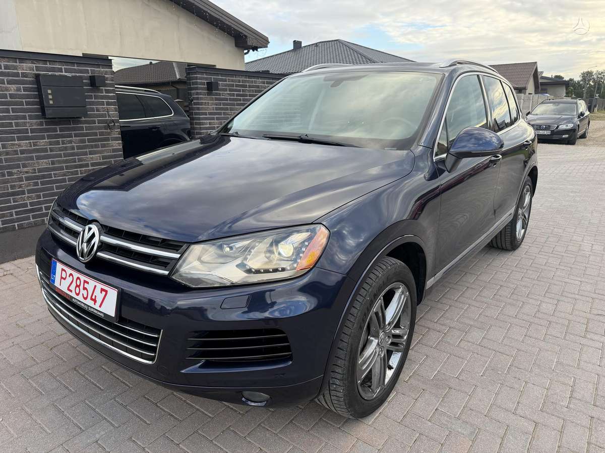 Volkswagen Touareg - 2