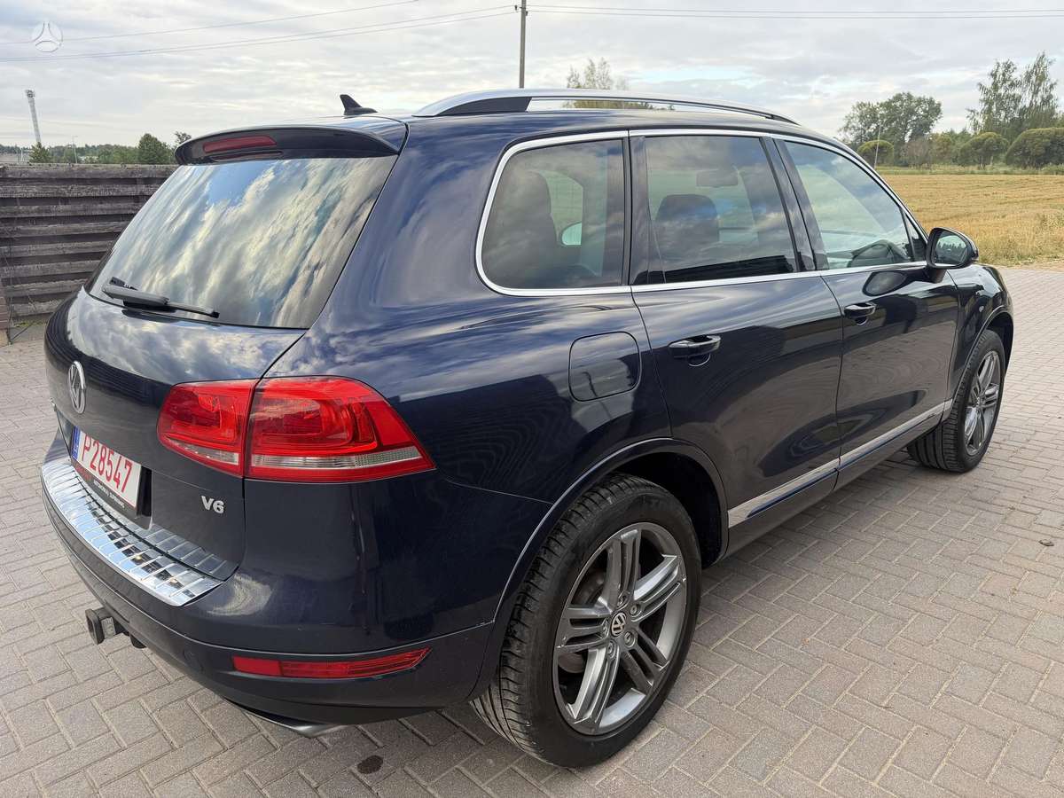 Volkswagen Touareg - 7