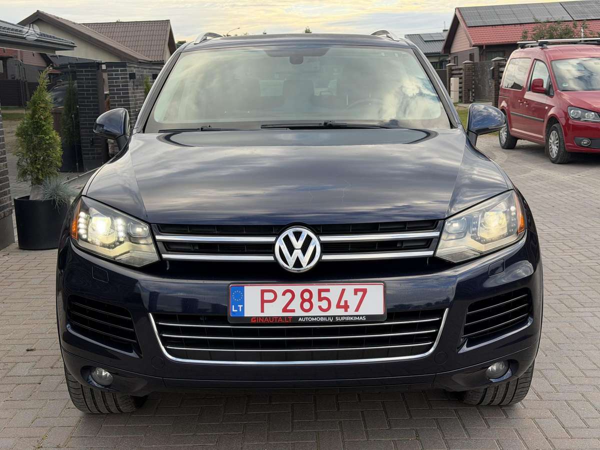 Volkswagen Touareg - 9