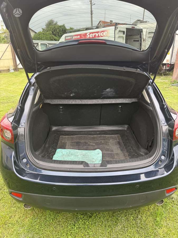 Mazda 3, 2.2 l., Хэтчбек