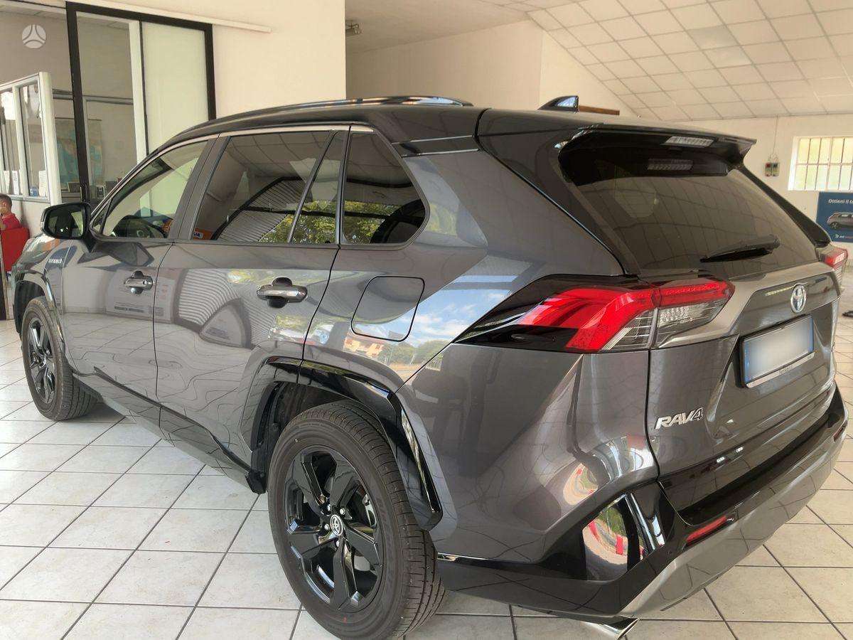Toyota RAV4 - 2