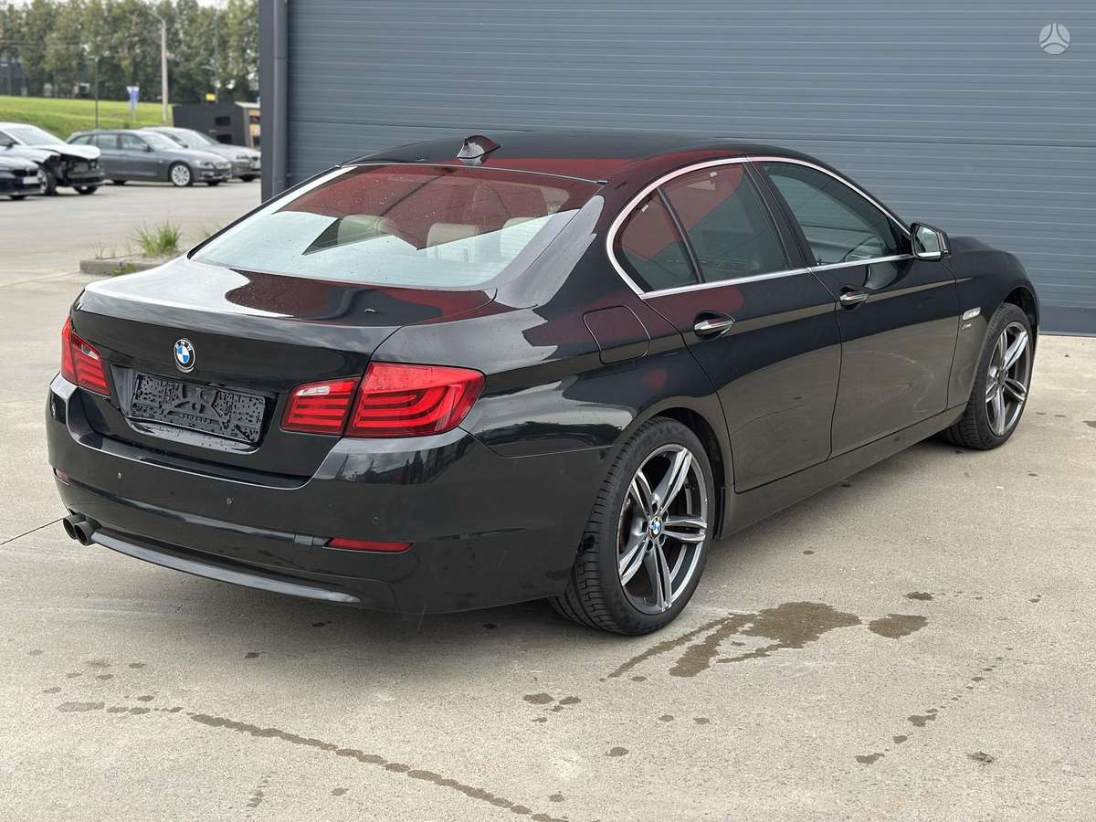 BMW 530, 3.0 l., Седан