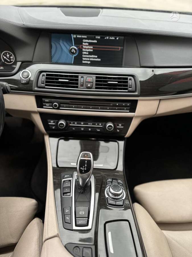BMW 530, 3.0 l., Седан