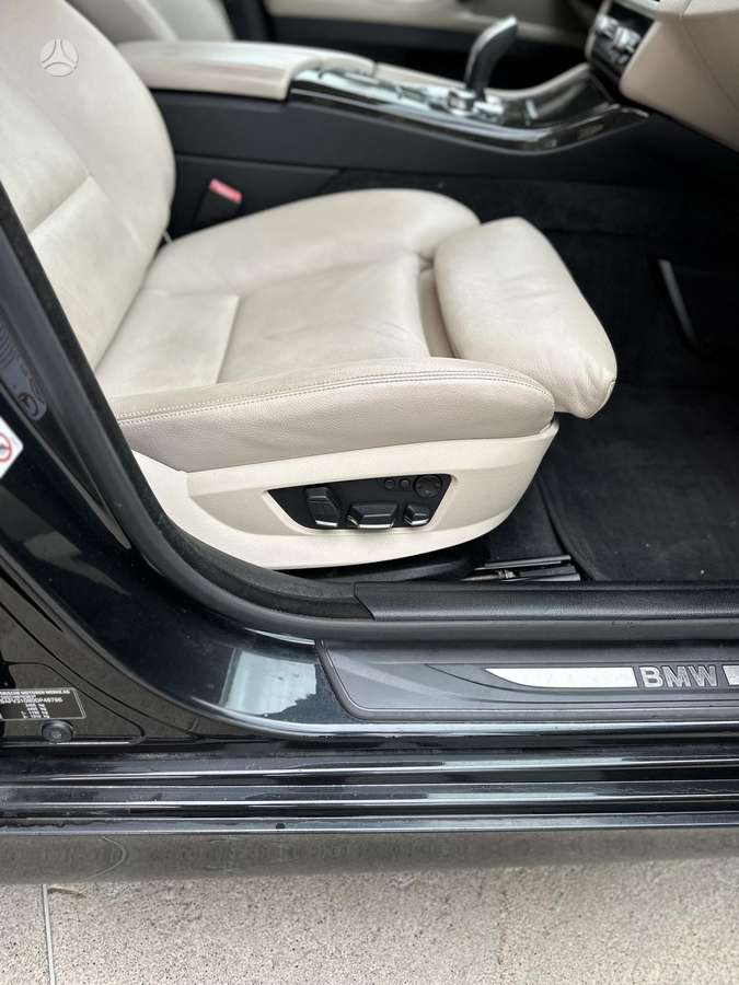 BMW 530, 3.0 l., Седан