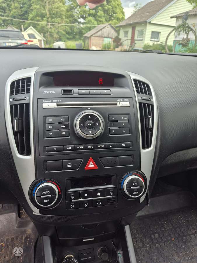 Kia Ceed, 1.6 l., Хэтчбек